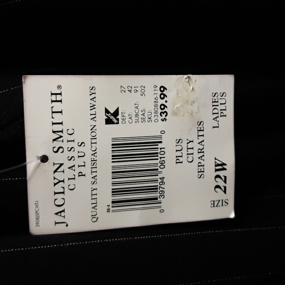 Jaclyn Smith Classic Pin Stripe Blazer - Picture 6 of 6